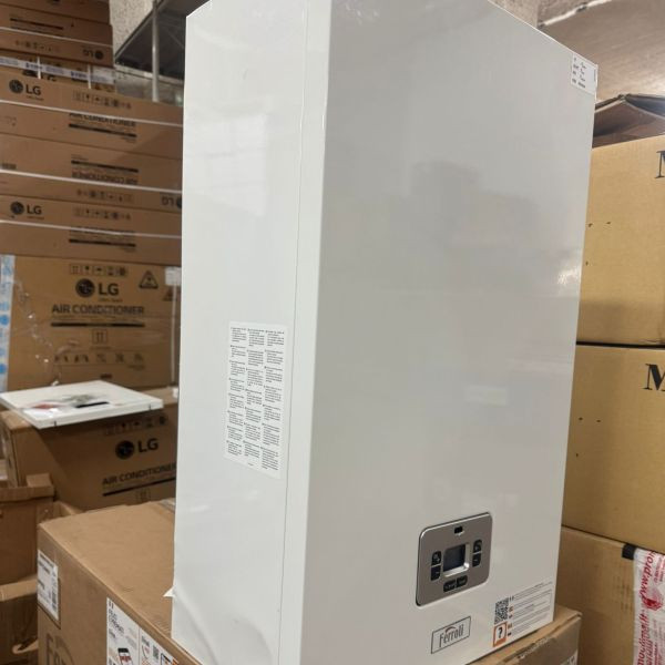 AREA OCCASIONI! CALDAIA A CONDENSAZIONE FERROLI BLUEHELIX THETA 24 C CON KIT FUMI