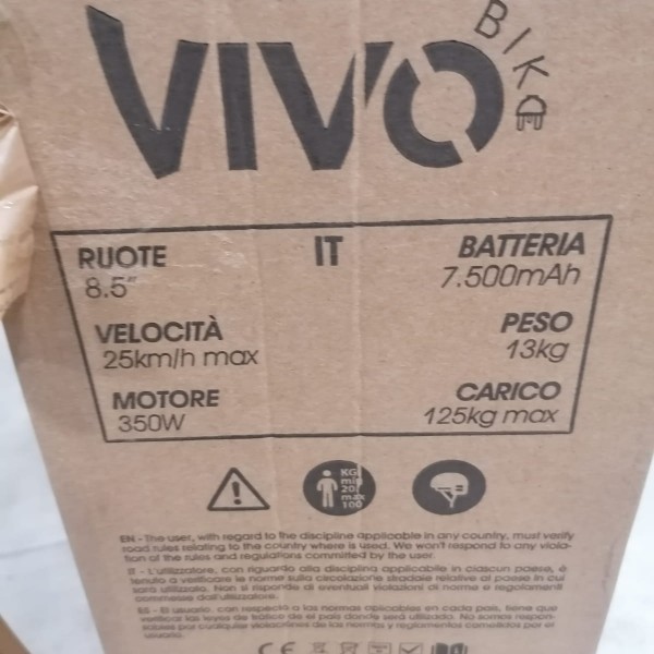 VIVOBIKE VMS2U monopattino elettrico 25 km/h Potenza motore: 350 W Velocità: 25 km/h - Autonomia: 20 km