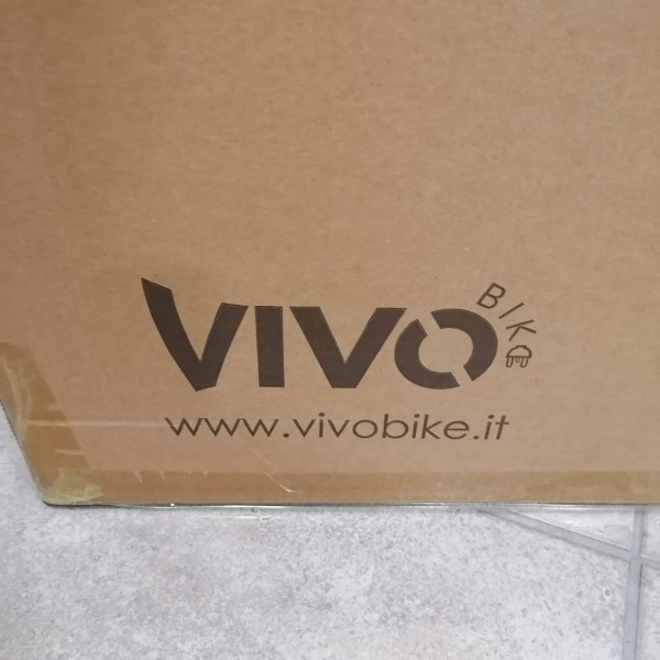 VIVOBIKE VMS2U monopattino elettrico 25 km/h Potenza motore: 350 W Velocità: 25 km/h - Autonomia: 20 km
