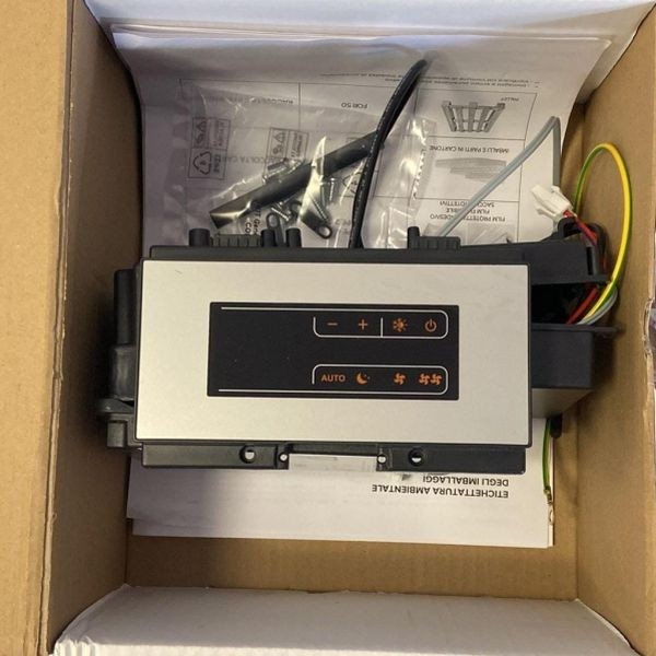 VENTILCONVETTORE FAN COIL RIELLO DESIGN INVERTER 21 B CON COMANDO BORDO MACCHINA 