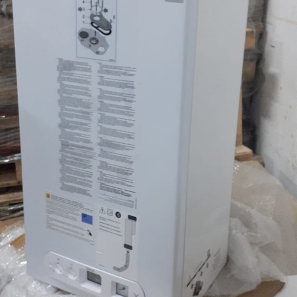 AREA OCCASIONI! CALDAIA A CONDENSAZIONE UNICAL X 24 C CON KIT FUMI