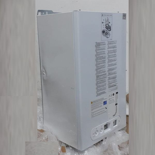 AREA OCCASIONI! CALDAIA A CONDENSAZIONE UNICAL X 24 C CON KIT FUMI