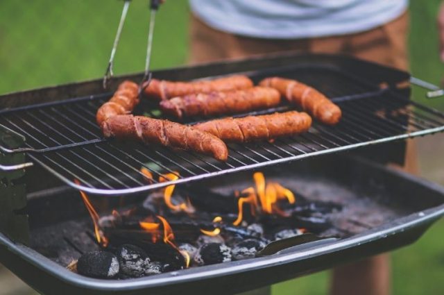 Come organizzare un barbecue perfetto? Gli accessori che devi acquistare!